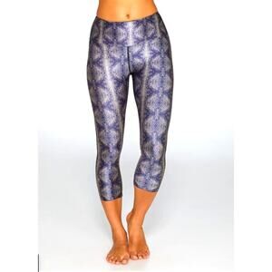 Nux Leggings Women's Small Madrid High Waist Capri Leggings in Indigo NWT